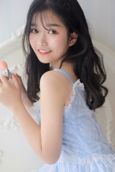 女邻居在线观看